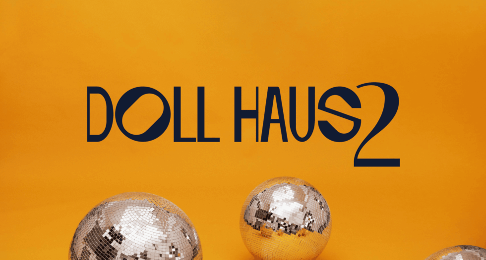 Doll Haus 2 x Johann Strauss Apotheke