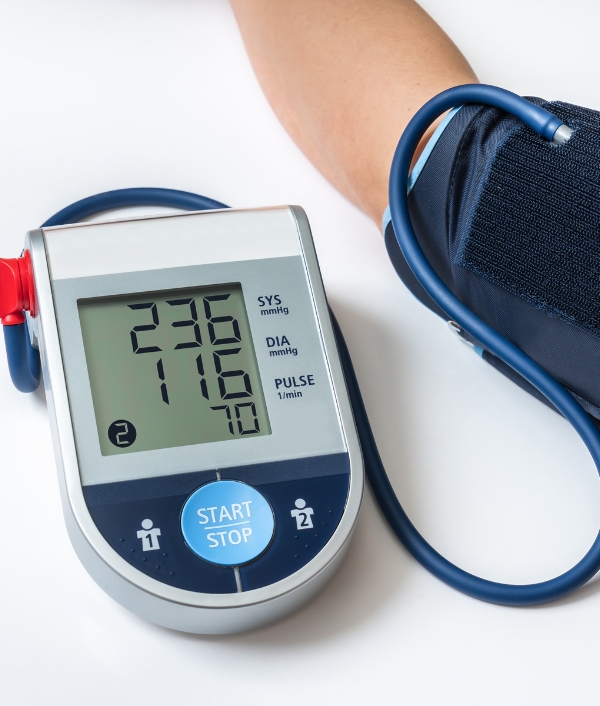© Canva Kostenlose Blutdruckmessungen in der Johann Strauss Apotheke