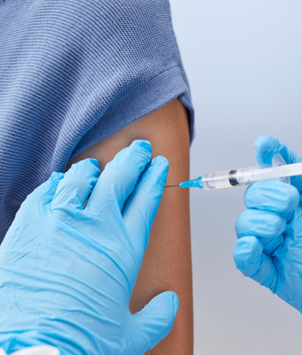 © Canva Zecken und FSME-Impfung